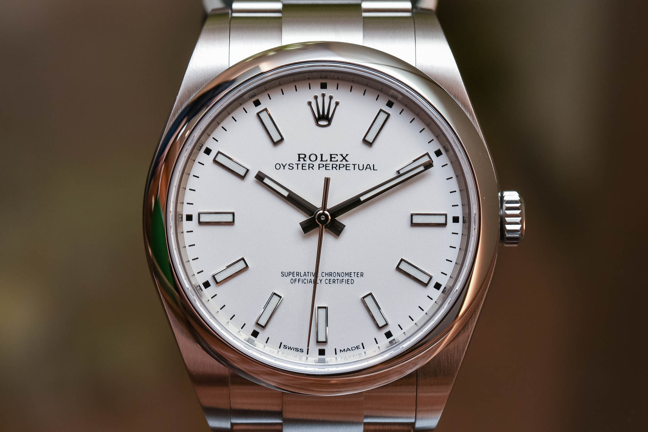 Rolex oyster perpetual 39 white review
